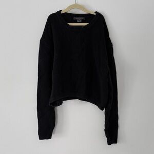 French Connection Black Knit Stitch Classic Crew Crop Length Sweater Size M